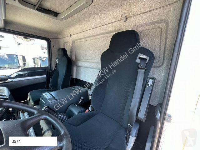 Kamion MAN TGM 26.340 LL Getränkekoffer 8,10 m...