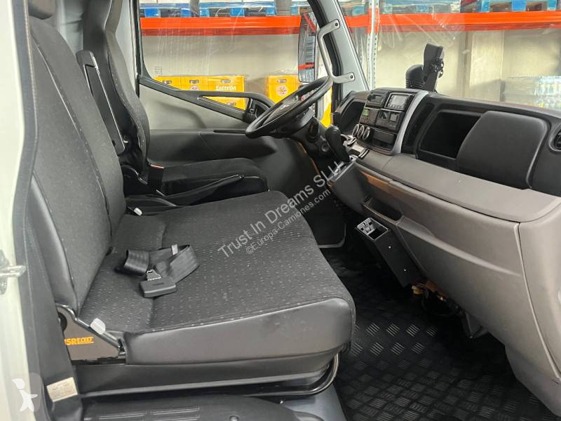 Kamion Mitsubishi