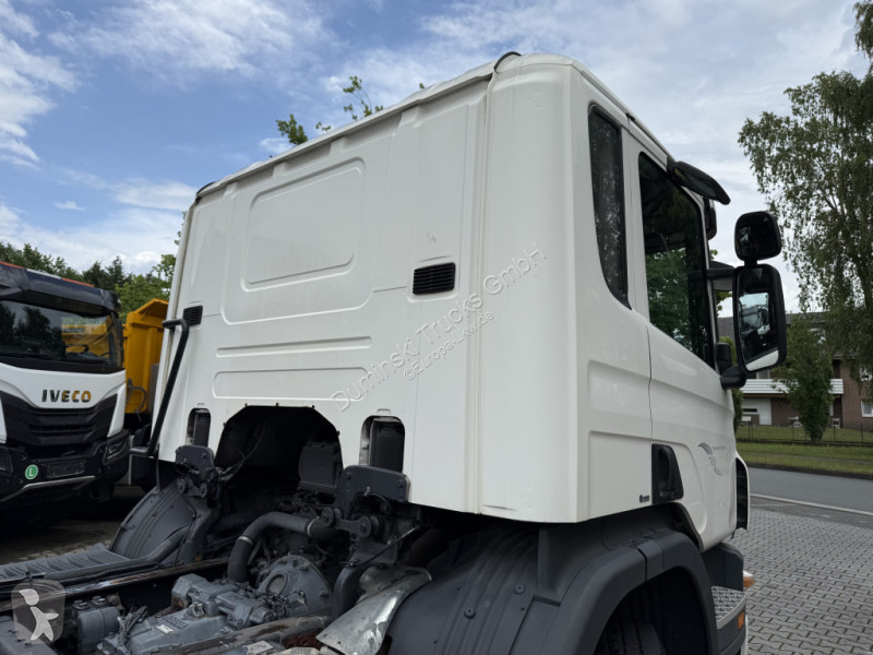 Camion Scania P420 8X2*6