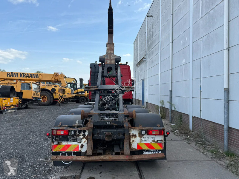 Kamion Volvo 460 8X4 + PALFINGER 22 TON HOOKLIFT