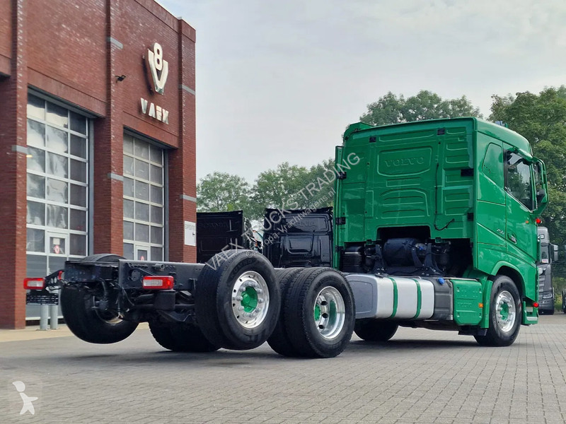 Camion Volvo 16750 Lowroof 6x2*4 - Chassis -...
