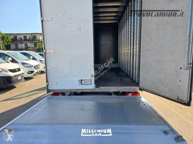 Veicolo commerciale Iveco 35-16 FURGONE SPONDA...