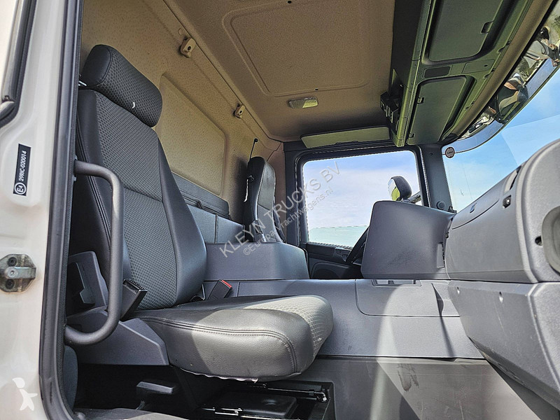 Vrachtwagen Scania 280 6X2*4 EEV CARRIER