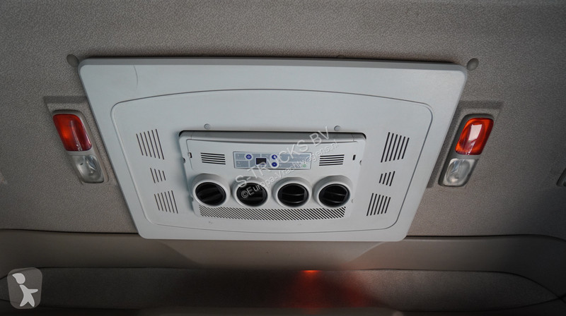 Kamion DAF 6X2 FRIGO CARRIER SUPRA 850 758.000KM