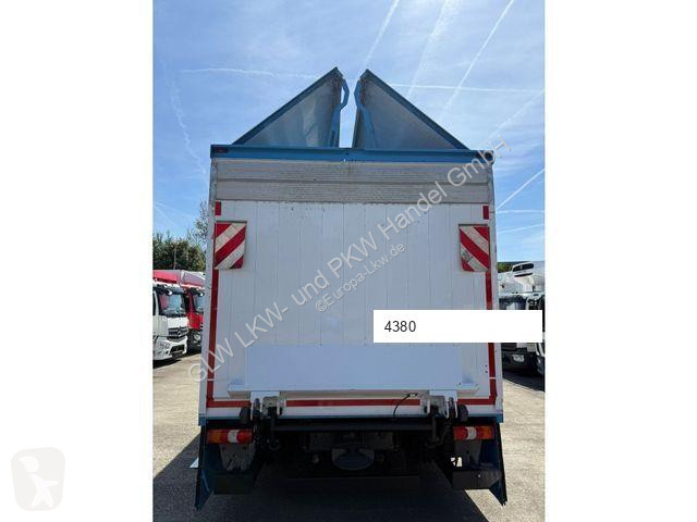 Kamion Mercedes ATEGO 1530 L Getränkekoffer...