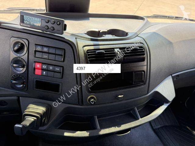 Kamion Mercedes ATEGO 818 L FLEISCH-Kühlkoffer...