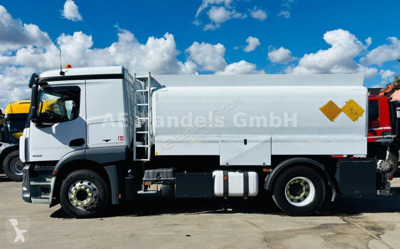 Camion Mercedes 1832