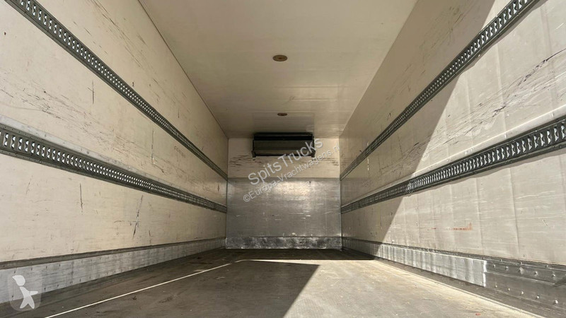 Kamion Volvo FL 240 Thermo-King+LIFT DHollandia
