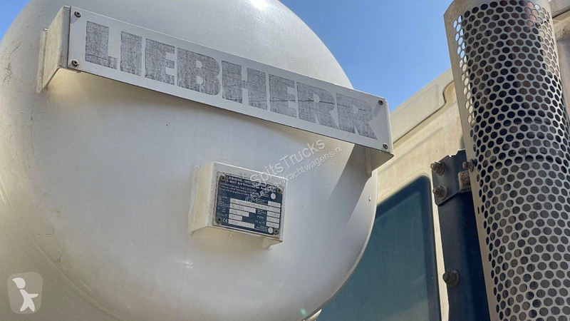 Kamion MAN 35.360 LIEBHERR 9M3 - Concrete...