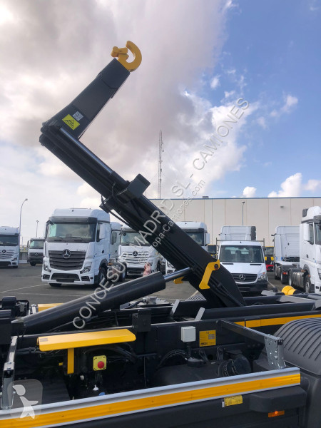 Kamion Mercedes  1224 + GANCHO JIMECA 8 TON.