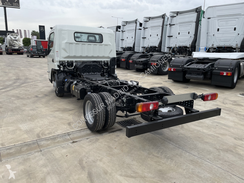 Vrachtwagen Mitsubishi Fuso  3C13   2800