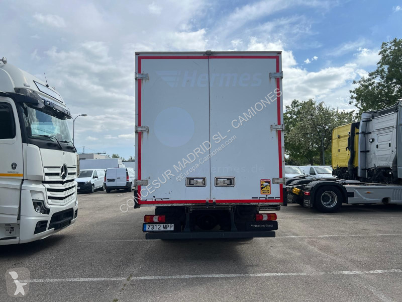 Kamion Mercedes  818 L