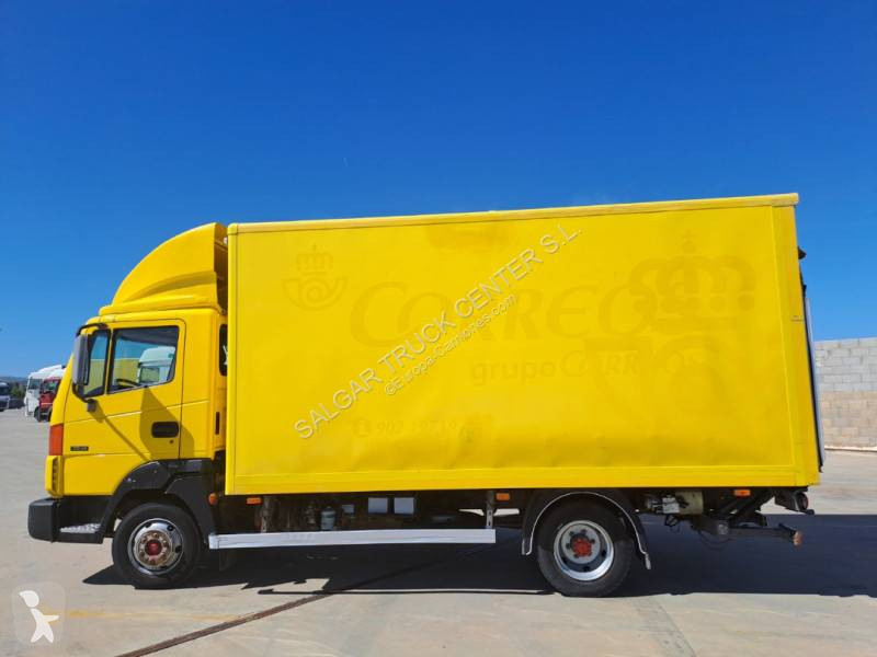 Camion Nissan