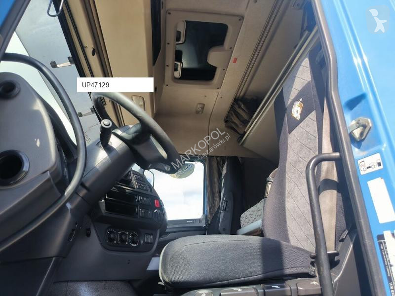 Camion remorque DAF Plandeka