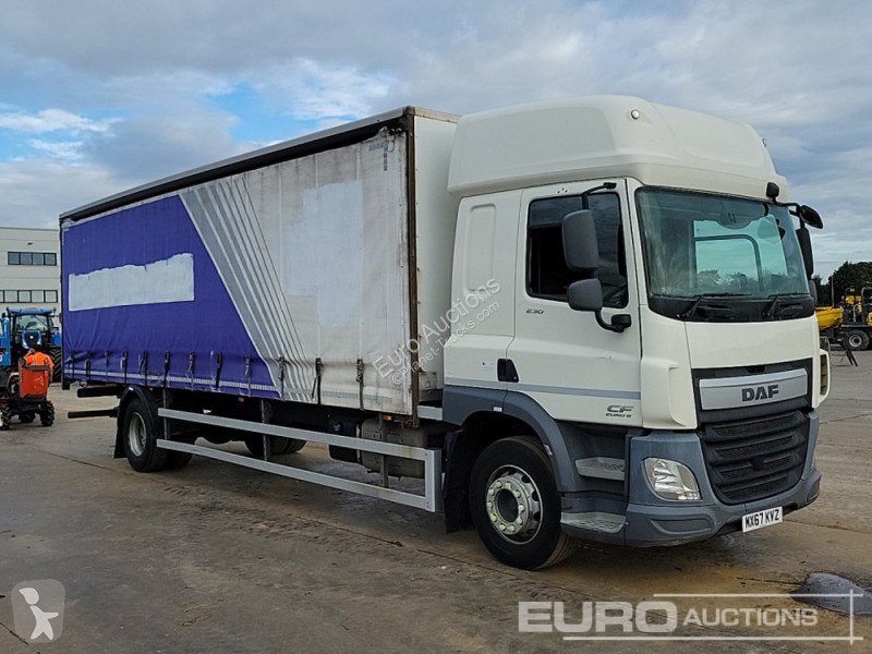 Camion  CF230