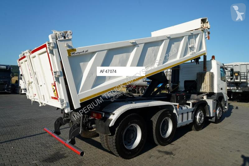 Kamion Volvo FMX 450