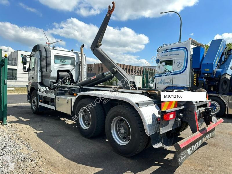 Vrachtwagen Volvo 420 6x4 AJK HOOKLIFT / HAAK...