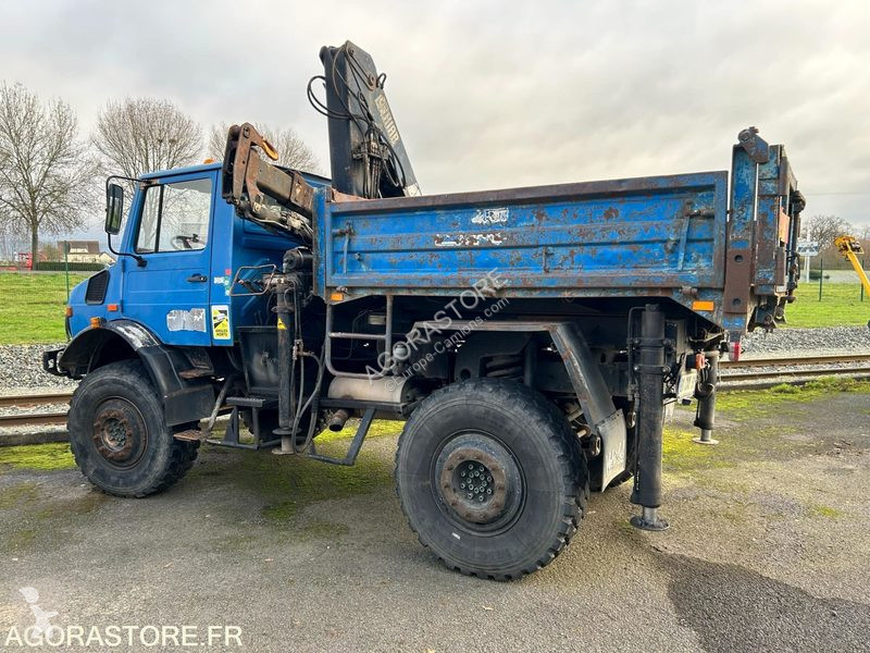 Camion Mercedes UNIMOG