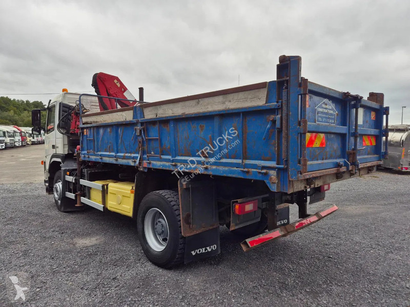 Camion Volvo FM 9.300 TIPPER - HMF 1060K3 CRANE