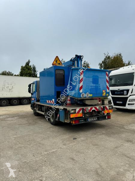 Camion Iveco 100E19