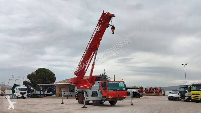 Grua Liebherr 1045-1