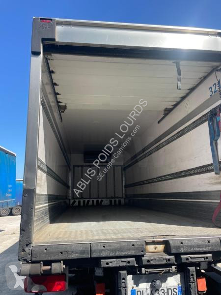 Camion Scania 320