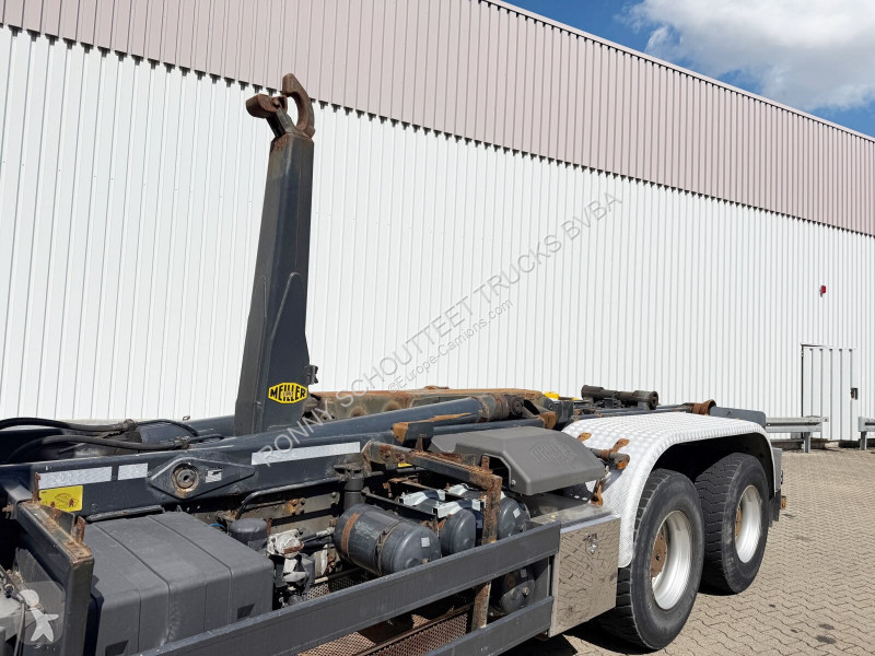 Vrachtwagen  Trakker AT380T45/P 6x4 Trakker...