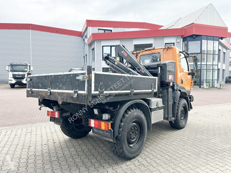 شاحنة Unimog U 20 4x4 U 20 4x4, Zapfwelle, Kran...