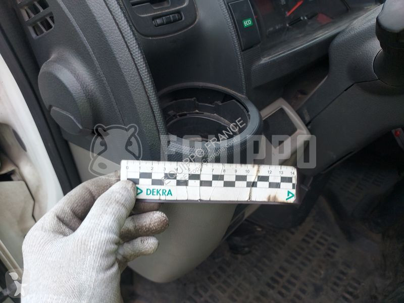 Samochód dostawczy Nissan PNT220NLX on Nissan...