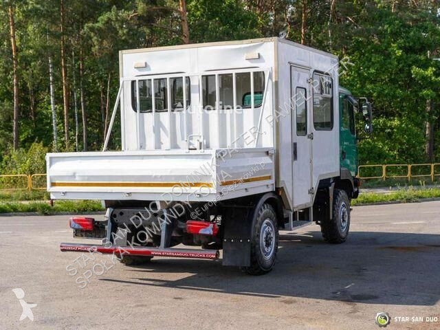 شاحنة MAN TGM 13.240 4x4 BL Double Cab Camper BUS