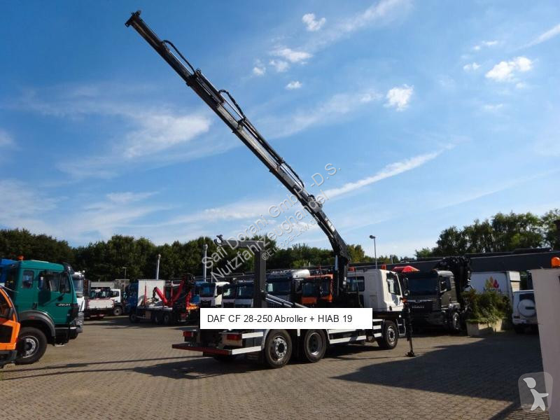 شاحنة DAF 28-250 CF Abroller + HIA B195-3 Kran