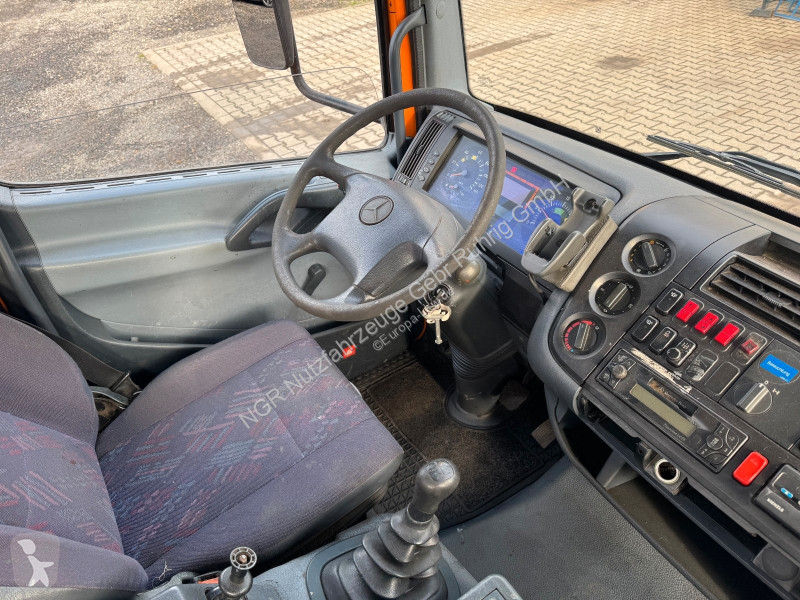 شاحنة Mercedes 815 4x2 Hubarbeitsbühne Wumag...