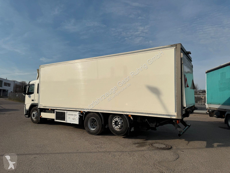 شاحنة Volvo 6X2 Kühlkoffer mit Carrier Diesel...