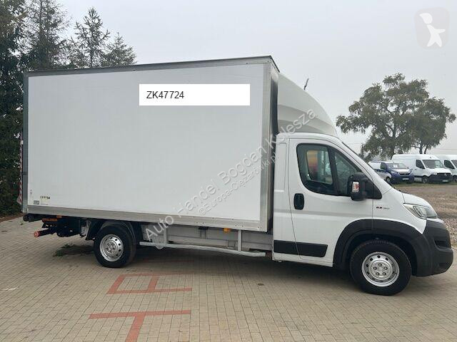 Samochód dostawczy Fiat