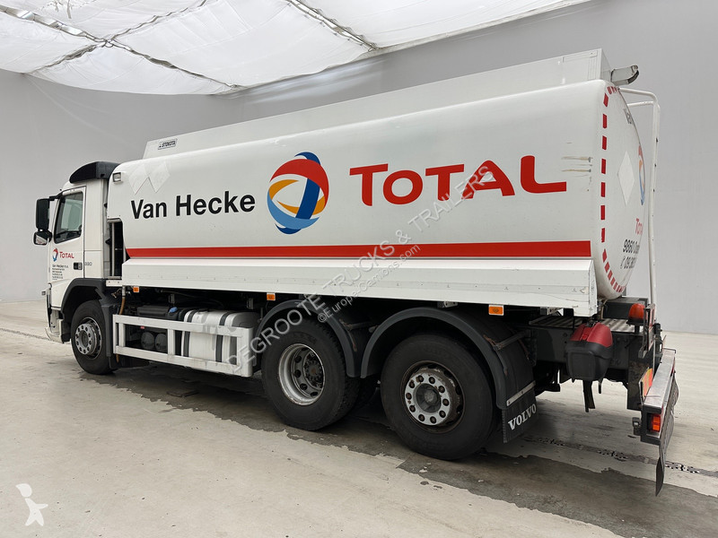 شاحنة Volvo 300 - 6x2