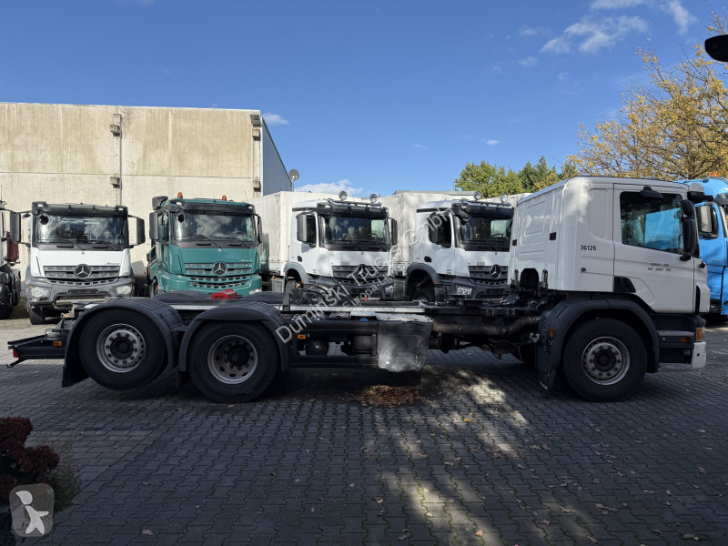 شاحنة Scania P280 6X2*4