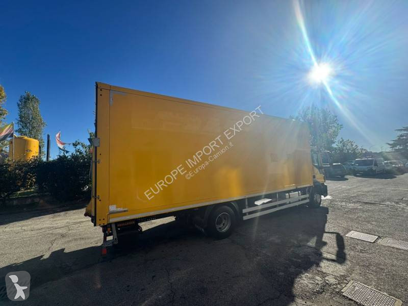 شاحنة Iveco