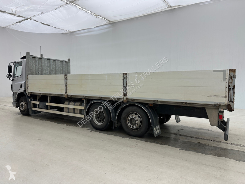 شاحنة DAF 330