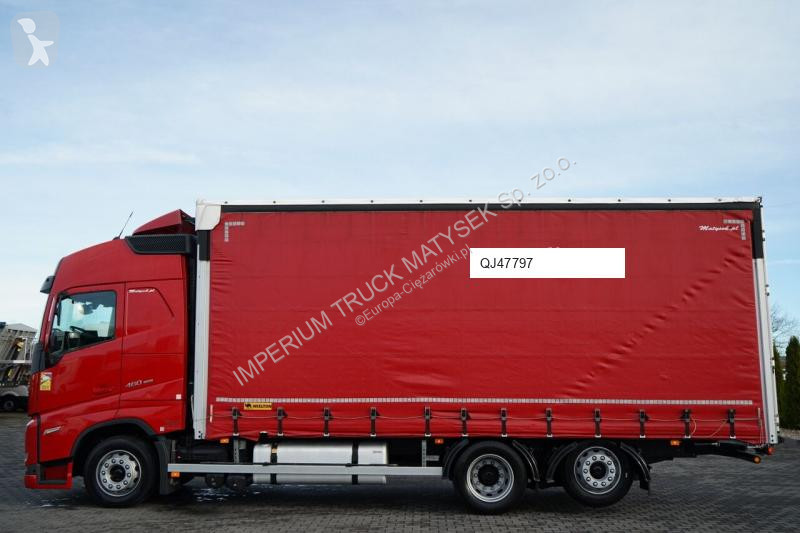 شاحنة Volvo FH 460 / FIRANKA 7,45 M  SOLÓWKA /...