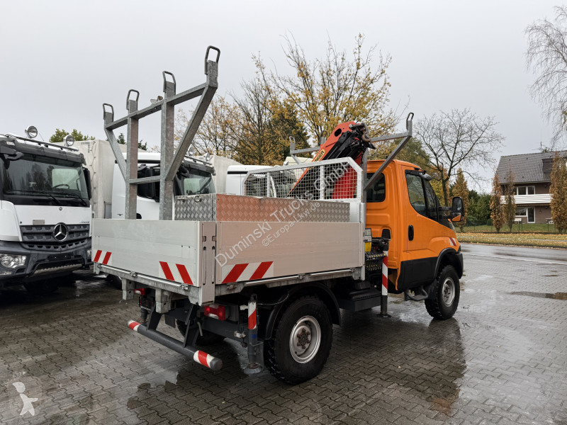 شاحنة Iveco 55S18W 4X4 Palfinger PK 7.501