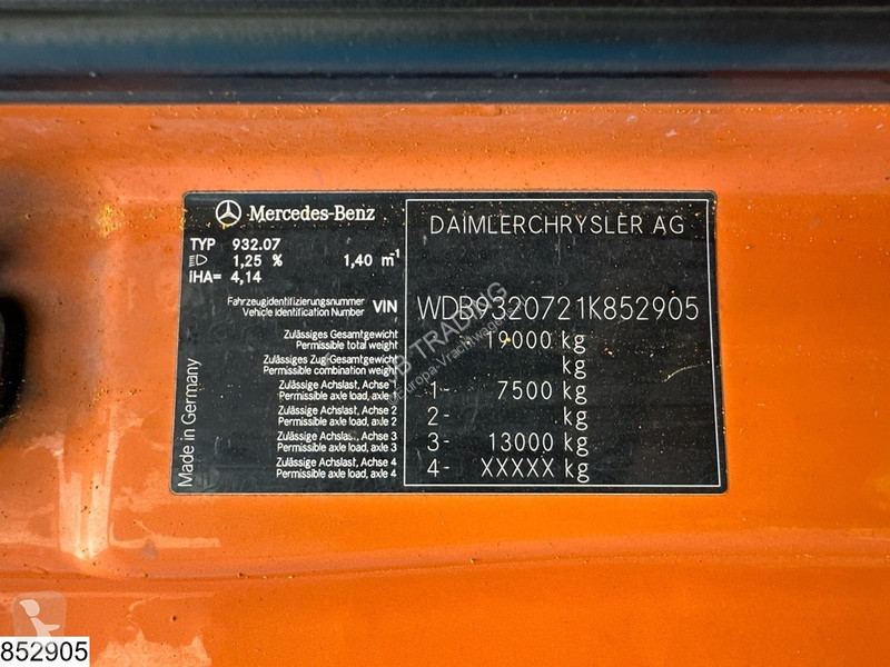 Mercedes 1832 4X4, Grit spreader, Snow plough,...