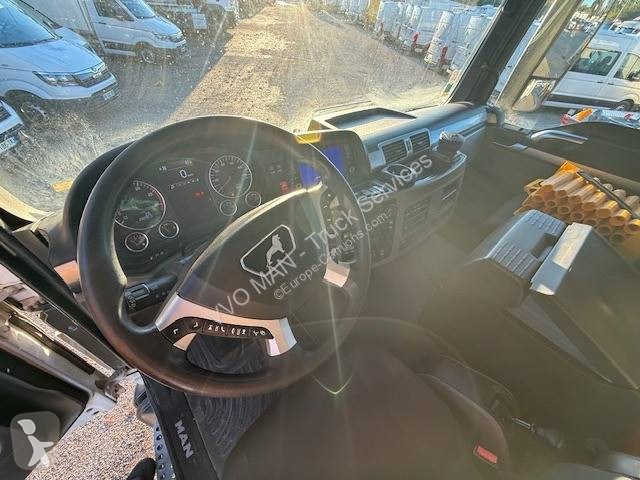 شاحنة MAN