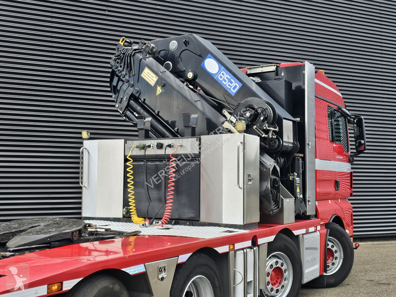 جرار MAN 37.480 8x2-6 / HMF 85 t/m CRANE / KRAN