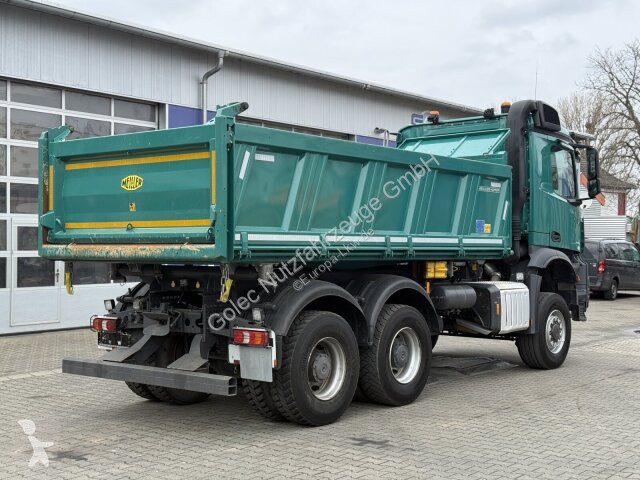 Camion Mercedes Arocs 3351 6x6 Kipper Bordmatic...