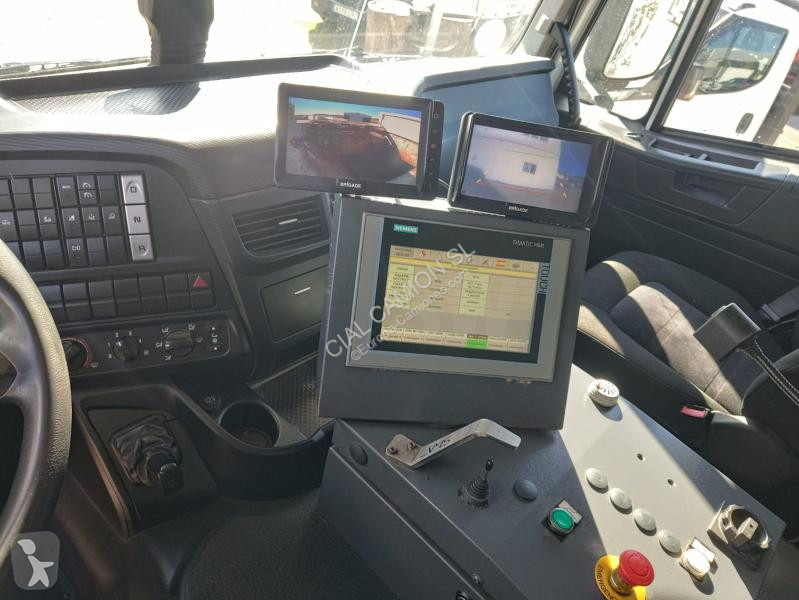 Komunalne Iveco  AD 260 S 27
