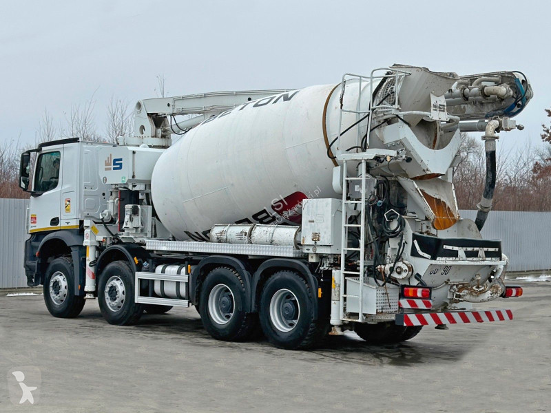 Beton Mercedes AROCS 3743 * Betonpumpe + FUNK *...