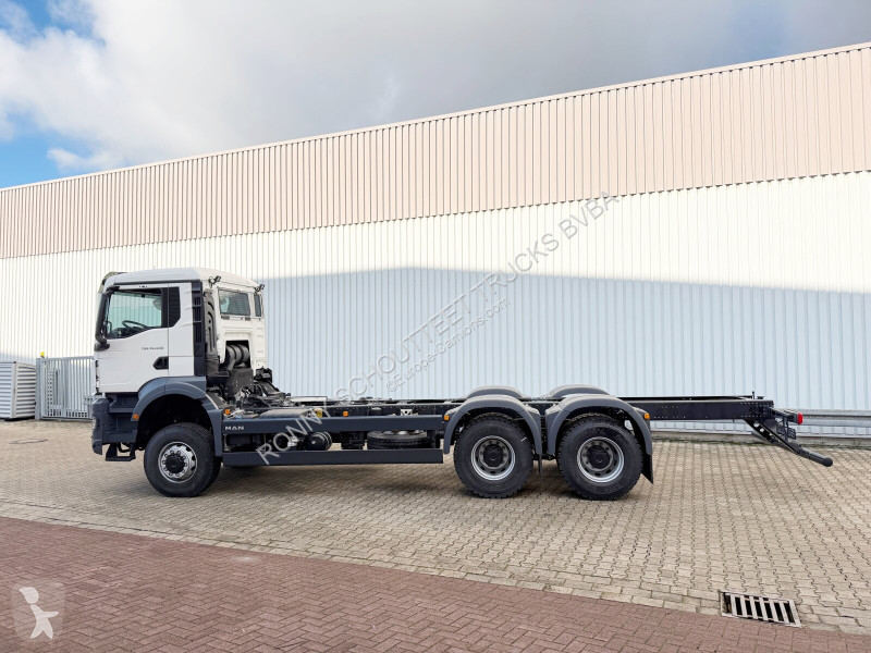 شاحنة MAN TGS 33.440 6x6 BB CH TGS 33.440 6x6...