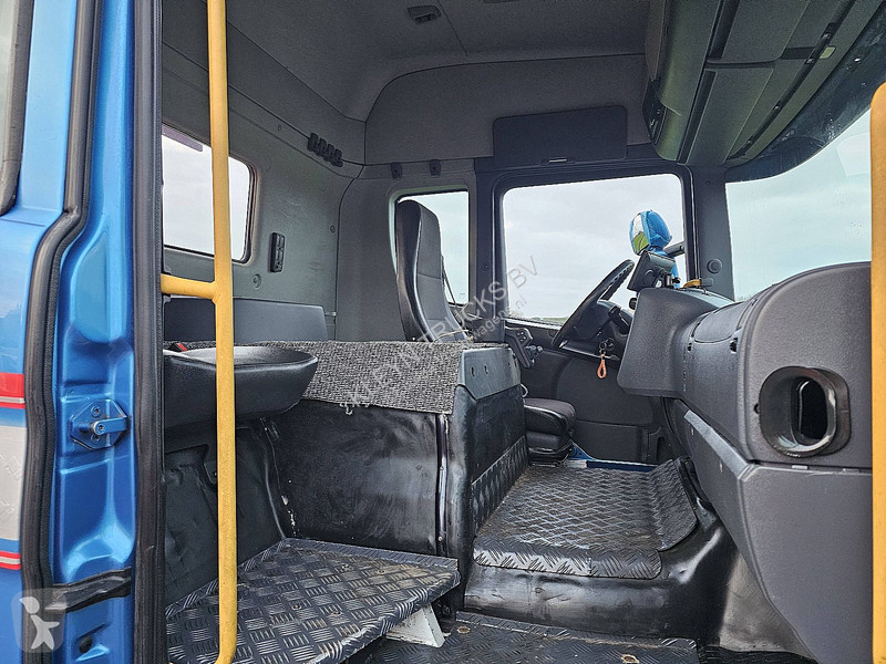 شاحنة Scania P320 OW ENTRY 6X2*4 HIAB