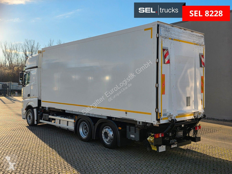 شاحنة Mercedes 2542 / Retarder/ Ldbw/Lenkachse/BDF