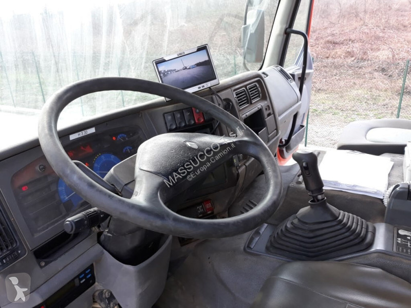 شاحنة Renault 370dci 4X4
